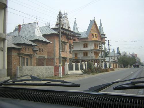 Gipsy palace 1 - A gipsy palace from Buzescu, one of the greatest gypsy pallace village in Romania