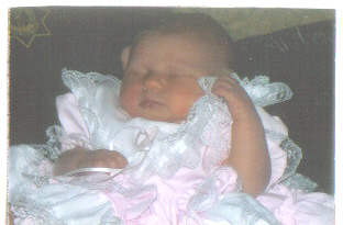 Breaunna Faith Smith - This is my nephews new baby girl Isn't she adorable. She was born on Oct.10th 2006. at 11:55a.m. She weighed 7lbs and 9ozs And was 21 inches long.