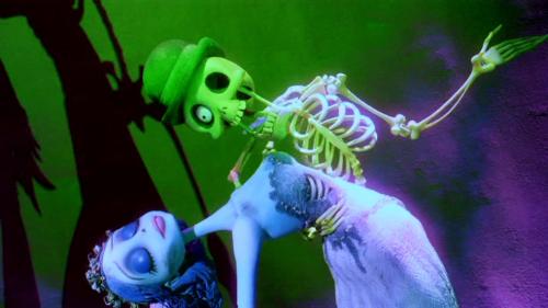 Emily & Bonejangles - Emily the Beautiful Corpse Bride with the uber cool Bonejangles :D