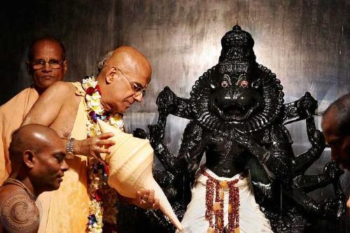 Abhishek of Nrsimha - Lord Narasimha celebration in Mayapur, May 2006