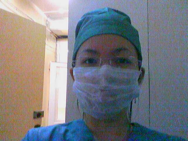 little surgeon - i wanna cut your skin and drink your blood..