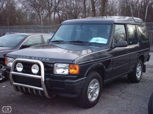 car - Land rover discovery