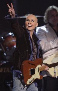 Melissa at the 2004 Grammys - Just after her bout with Cancer... what a brave woman!