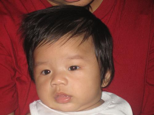 My first born Son - Here is a picture of my first born son. He's so cute and  adorable.He's now 4 months and 3 weeks. he'll be 5 months this Nov.29.He's getting bigger and heavier as time goes by.