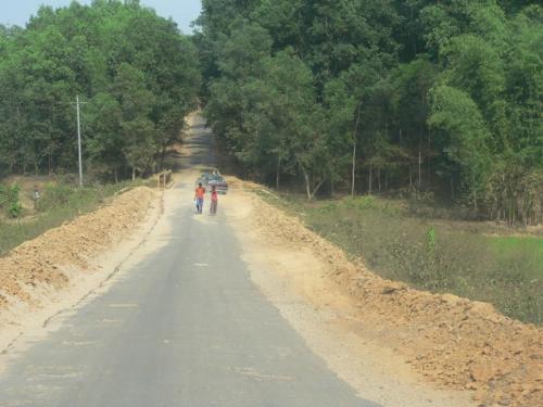 Road to Khagrachhori - on the way to khagrachhori
