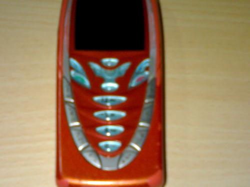 cellphone - nokia 7210 red