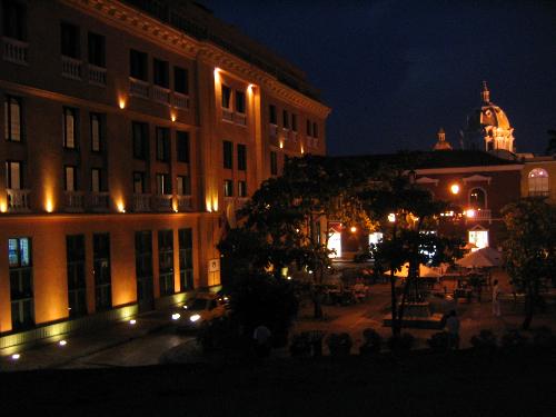 cartagena -  This is a photo taken in Cartagena de Indias, Colombia, in a trip I made this year. Pretty place, too romantic, nice beaches and hot weather!!