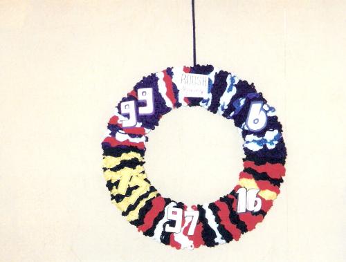 Rousch Wreathe - This is the wreath I made and took to Jack Rousch's race shop...