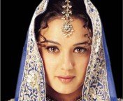 my other fave actress - this one is cute actress that i like much too bu still under the previous one :)