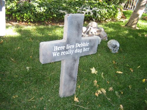 RIP - Tombstone at Magic Mountain