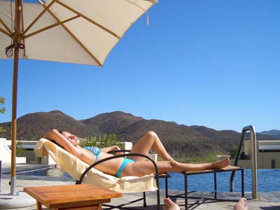 YOUR NEXT VACATION COME TO SOUTH AFRICA - South Africa is endowed with beatiful scenery,games and lots of fun.