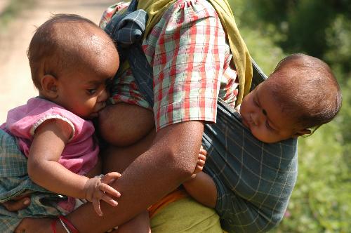 breast feeding - breast feeding