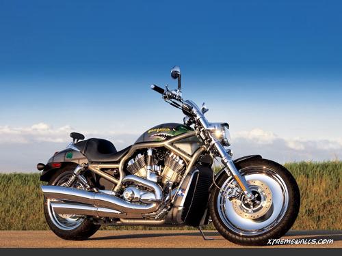Harley Davidson - This is a Harley Davidson beauty.
Do you like it??