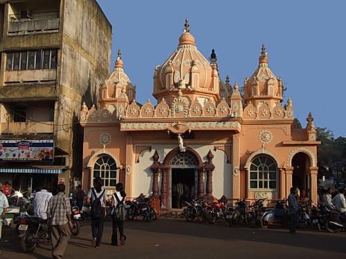 Hanuman Temple - Religion is very present in India...Everyday a new temple is being built somewhere...daily life scene from India. Here in mapsa, which is situated 13km north of the capital Panaji, you can see Lord Hanuman Temple