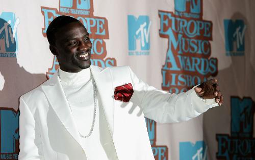 Akon - Jun 23, 2006 (The Monitor/All Africa Global Media via COMTEX) -- He came, he performed and conquered the East African crowd. The long awaited maiden concert of multi-platinum R n'b star, Akon was worth the wait. The Ugandan artistes, Ngoni and Bebe Cool lived up to the hype and put up remarkable performances.