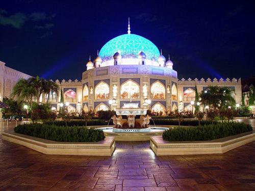 disney land  - Hong Kong Disney land send by my friend