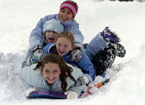 Tobogganing - Tobogganing Tobogganing - Tobogganing