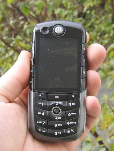 do you like phone mobile - i love phone and you ? do you like phone ??
