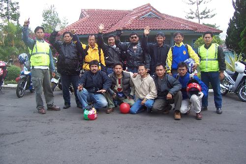 Java Touring - It's a real team for good relationships on the earth . we love mother nature to it's fresh air and beautiful sign .