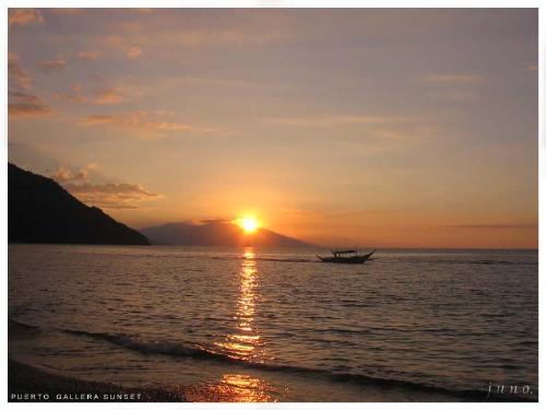 Puerto Galera Sunset - Puerto Galera Sunset