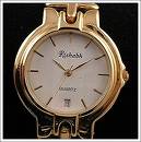 i m punctual - i like punctuality of time in life...... punctuality of time brings success