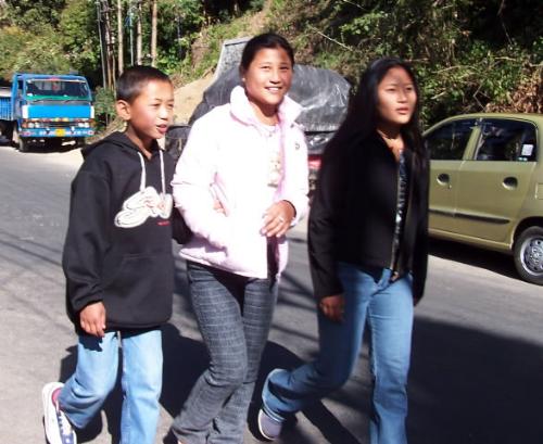 Young Nepalis - Young Nepalis on Hill Cart Road to MHS from Darjeeling(India)