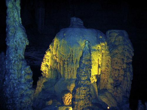 cave photo - natural bridge caverns photo