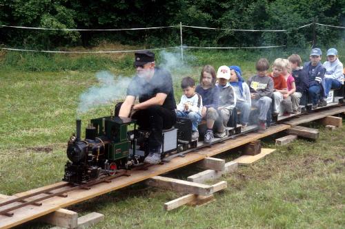 rail - rr