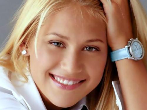 Anna Kornikova - She is really cute