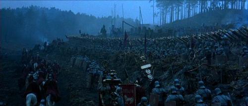 gladiator - Maximus has success against the outnumbered barbarians.....