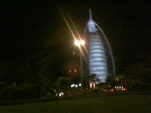 dubai icon - hey ,, jst c this worlds only star hotel standing in the sea,,,,,,  where u got it,,,,,,,,,,,,,,,, dubai,,,,,,