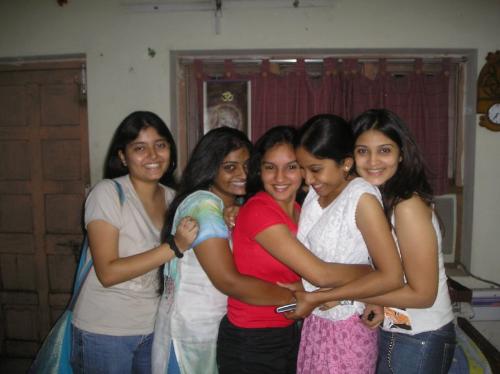 Group of girls - Group of girls
