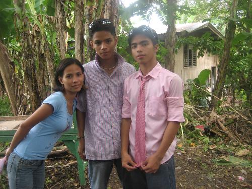 cutie, cute, cute!..lol - one of my favorite moments in lyf!...