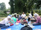 lunch  - lunch at park 'Kebun Raya Bogor'