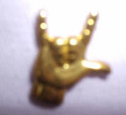 I love you in sign language - Picture of a pin that says I love you in sign language