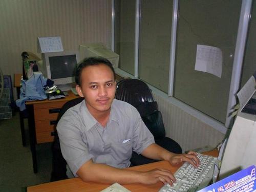 My Pic - me on my office. Cuty, isn't it?
