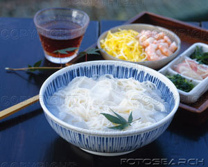 noodles - variety of noodles, types.