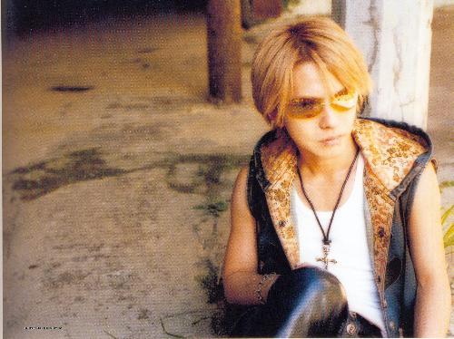 HYDE - HYDE
