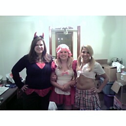 me,mysister and my cousin - this is a pic of me,my sister and my cousin on Halloween