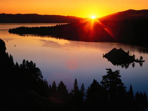 Emerald Bay, Lake Tahoe, California - 1600x1200  - Destination - Emerald Bay, Lake Tahoe, California - 1600x1200 ............ Best locations from around the world ... Truly an adventurer's paradise...High Resolution Photography