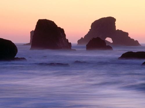 Evening Falls over Sea Stacks, Ecola State Park, - Destination - Evening Falls over Sea Stacks, Ecola State Park,............ Best locations from around the world ... Truly an adventurer's paradise...High Resolution Photography