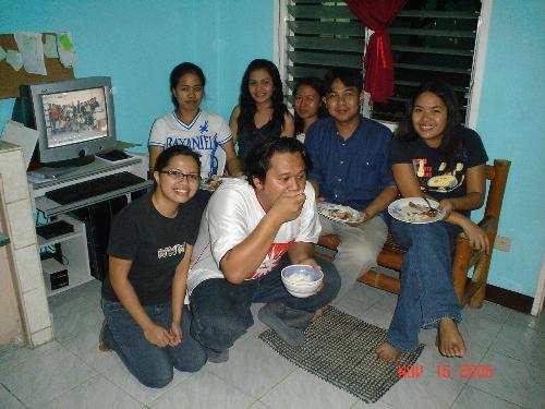 eat and eat - this was taken during one of our get togethers at home..bonding moments...=)