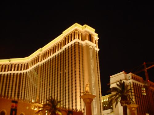 Las Vegas vacation photos - These are the photos my friends and I took during our road trip to Las Vegas. We've visited different hotels and nd casinos in Las Vegas. It was so hot that day but the experience was really great. We had so much fun during that trip.