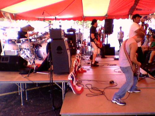 This is Lubbock's very own local band....Kapsyd!!! - Yeah...this band is the sh#t!! Saw them at 4th on Broadway here in Lubbock Texas 2006...I have a demo CD...their drummer tears it up...double bass drums!!