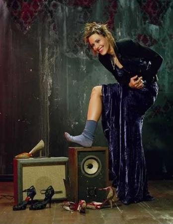 kate moennig - she&#039;s so funny with her sock :)