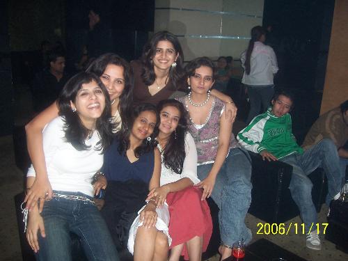 Friends Forever - Decible