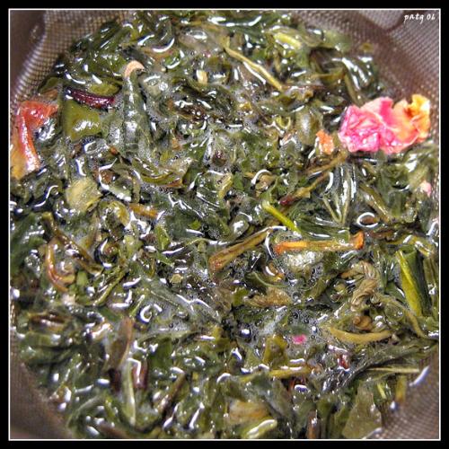 rose tea mixture - a tea concoction i created with rose petals