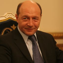 Basescu - Basescu