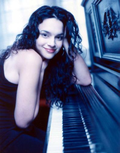 Norah Jones - sweet lady with her skill :-)