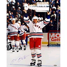 messier raising cup - a picture of signed by messier hoisting up the stanley cup.
